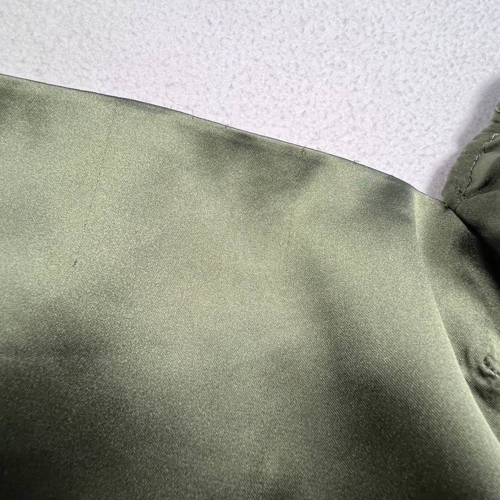 Forever 21 Crop Top Women Small Olive Green Satin Puff Sleeve Handkerchief Hem - Picture 6 of 8
